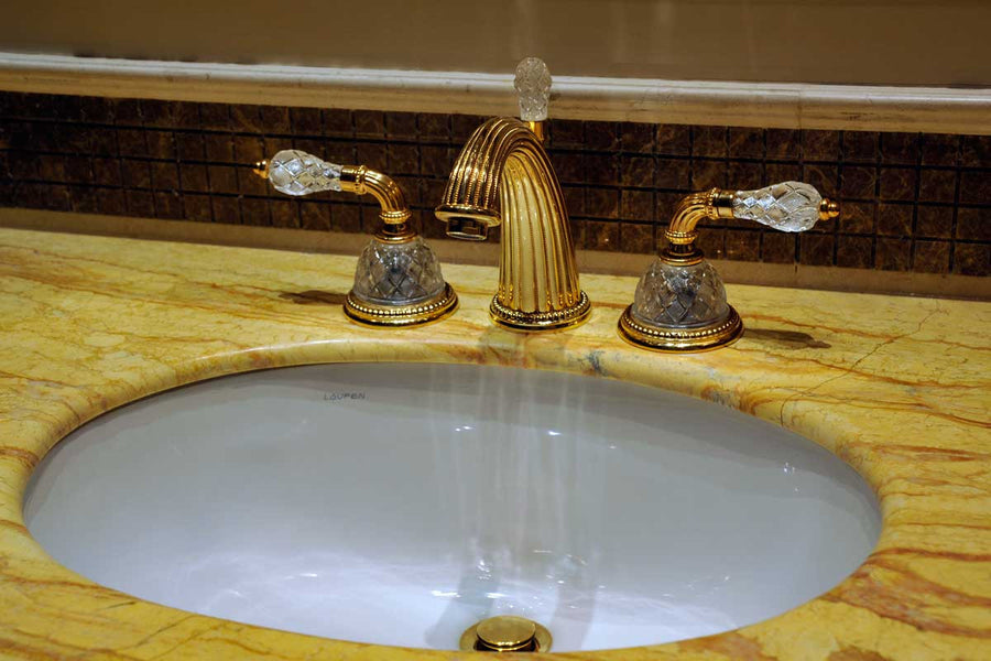 Regency Three holes basin set with classical crystal in interior - Bronces Mestre