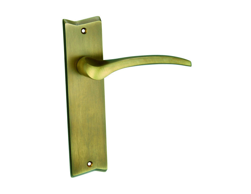 Porte lever handles set on plates - 0A2251