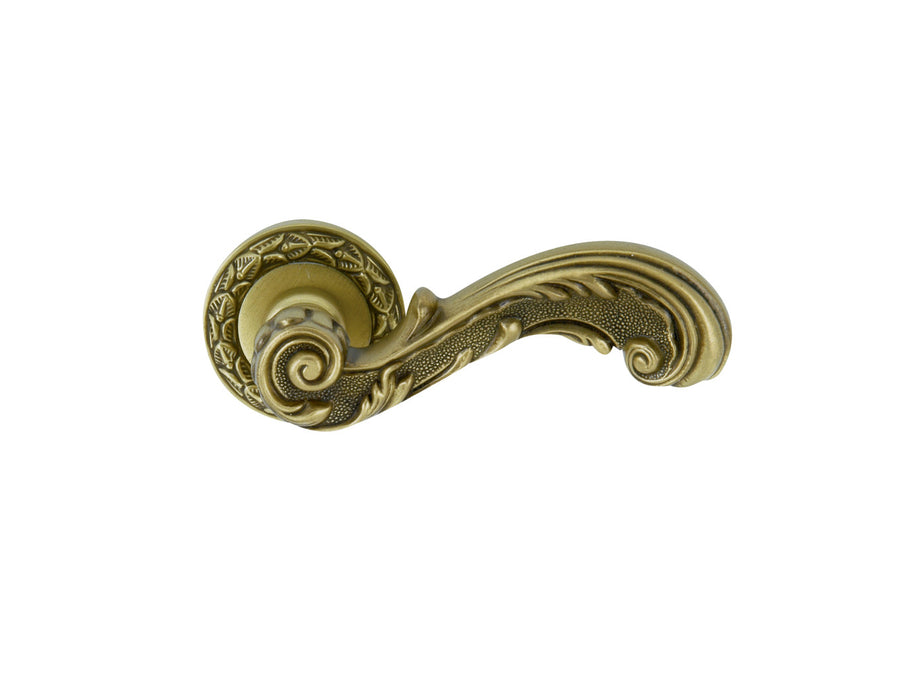 Bronces Mestre Clasica Door lever handles set on roses - 0R6516