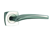 Bronces Mestre Domo Door lever handles set on roses - 0R6853