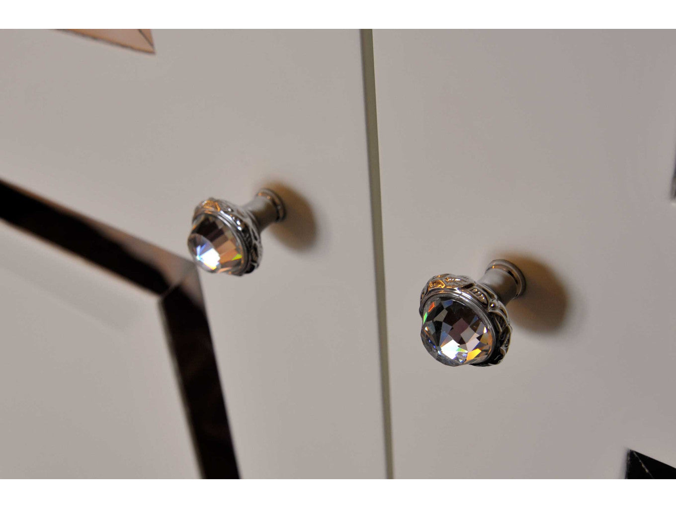 Clasica Cabinet knob diameter 37mm with Swarovski crystal in interior - Bronces Mestre