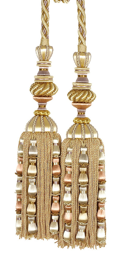 Veressaa Tassel