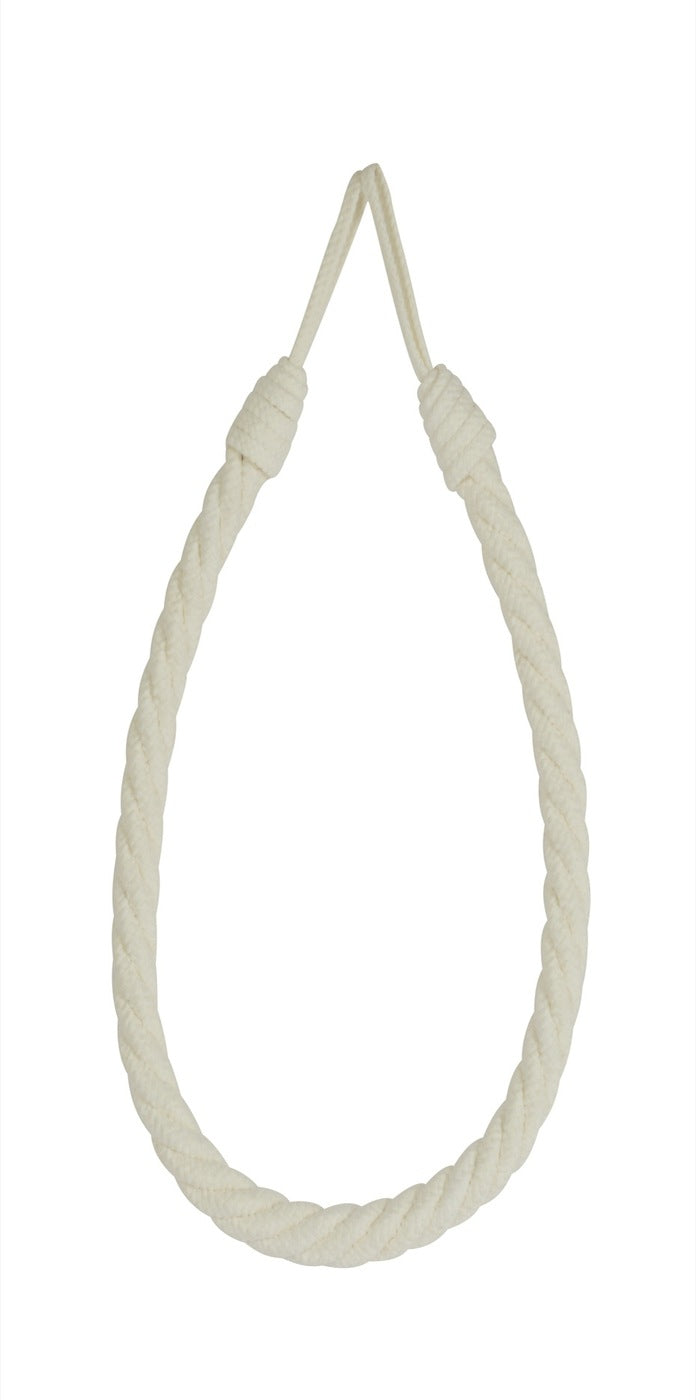 Elvanea Tieback 2