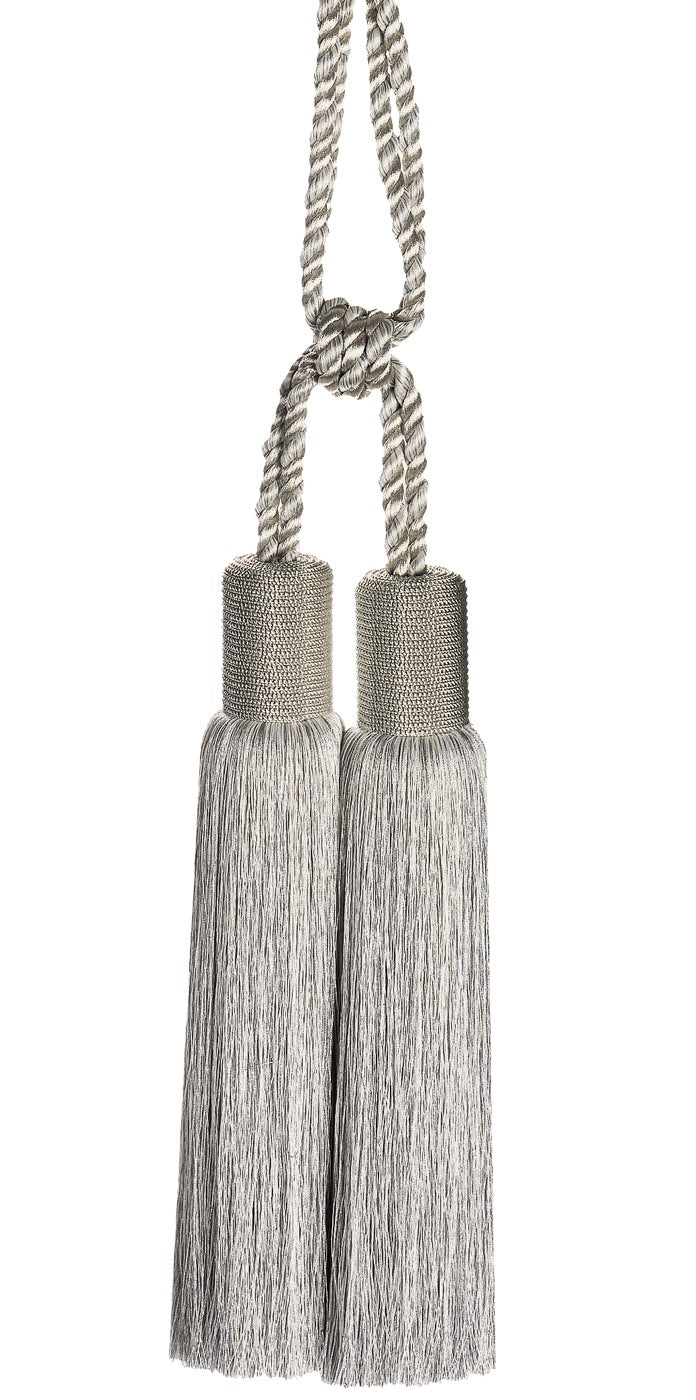 Calvera Tassel