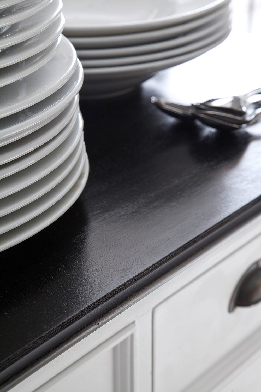 Halifax Contrast Buffet - White with Black Top – lifestyle | Marcottestyle