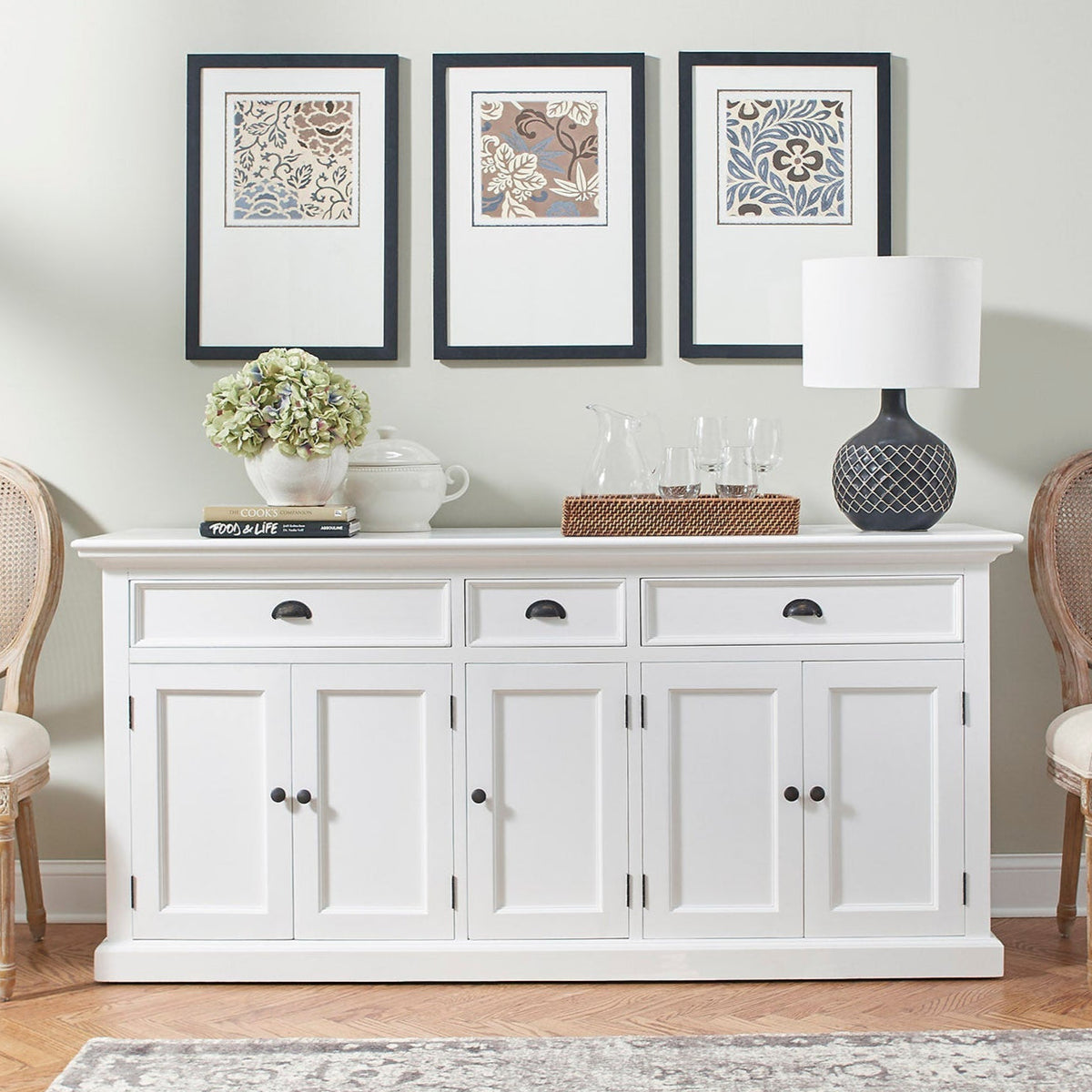 Buffet with 3 Drawers and 5 Doors – lifestyle | Marcottestyle