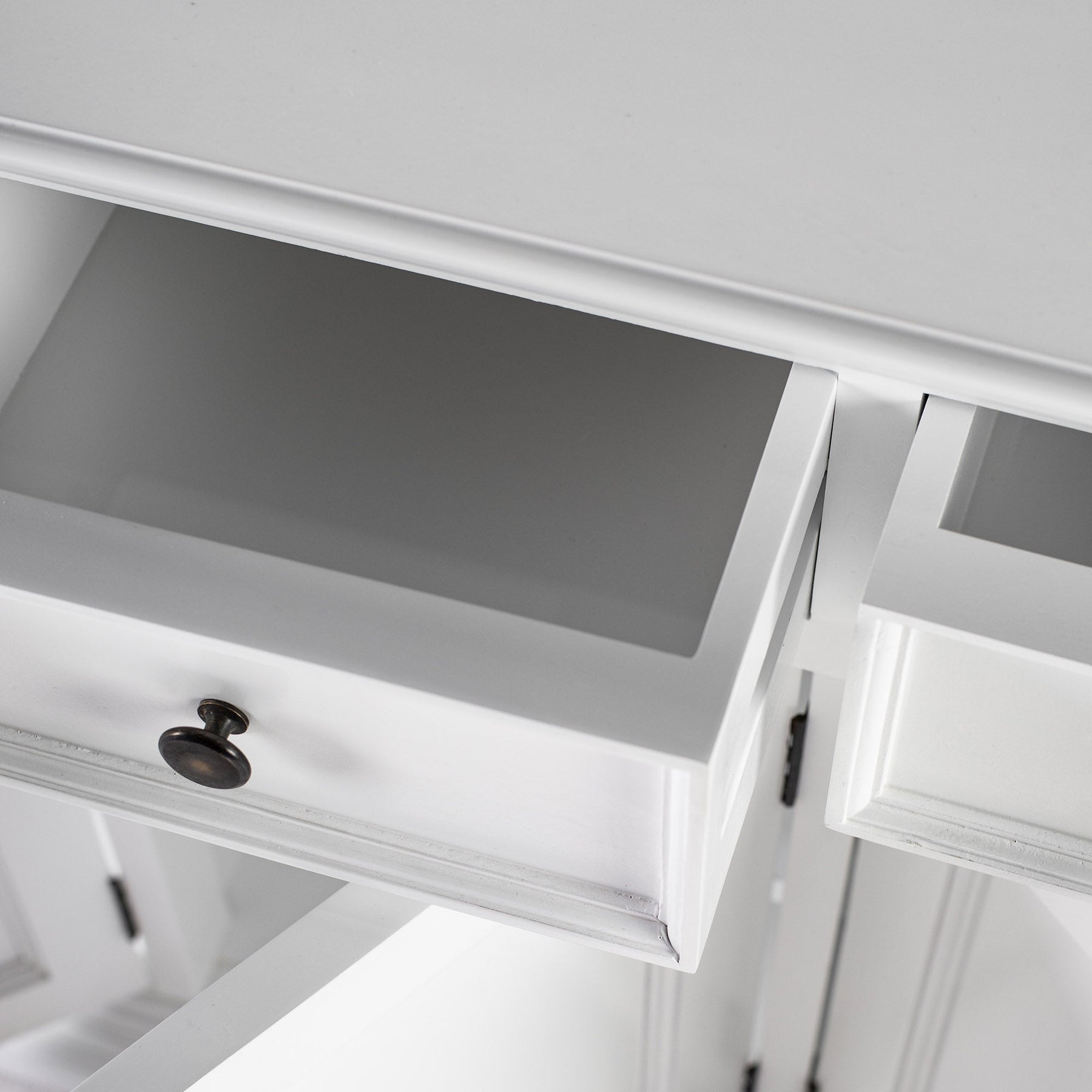 Provence - Buffet met 5 Deuren - Lifestyle View | Marcottestyle
