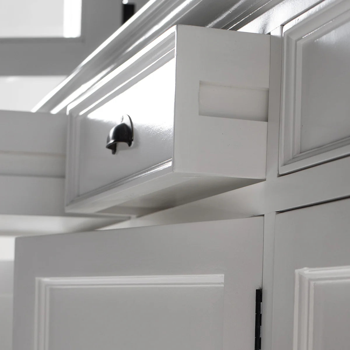 Buffet Hutch Unit with 4 Glass Doors - Photo lifestyle | Marcottestyle