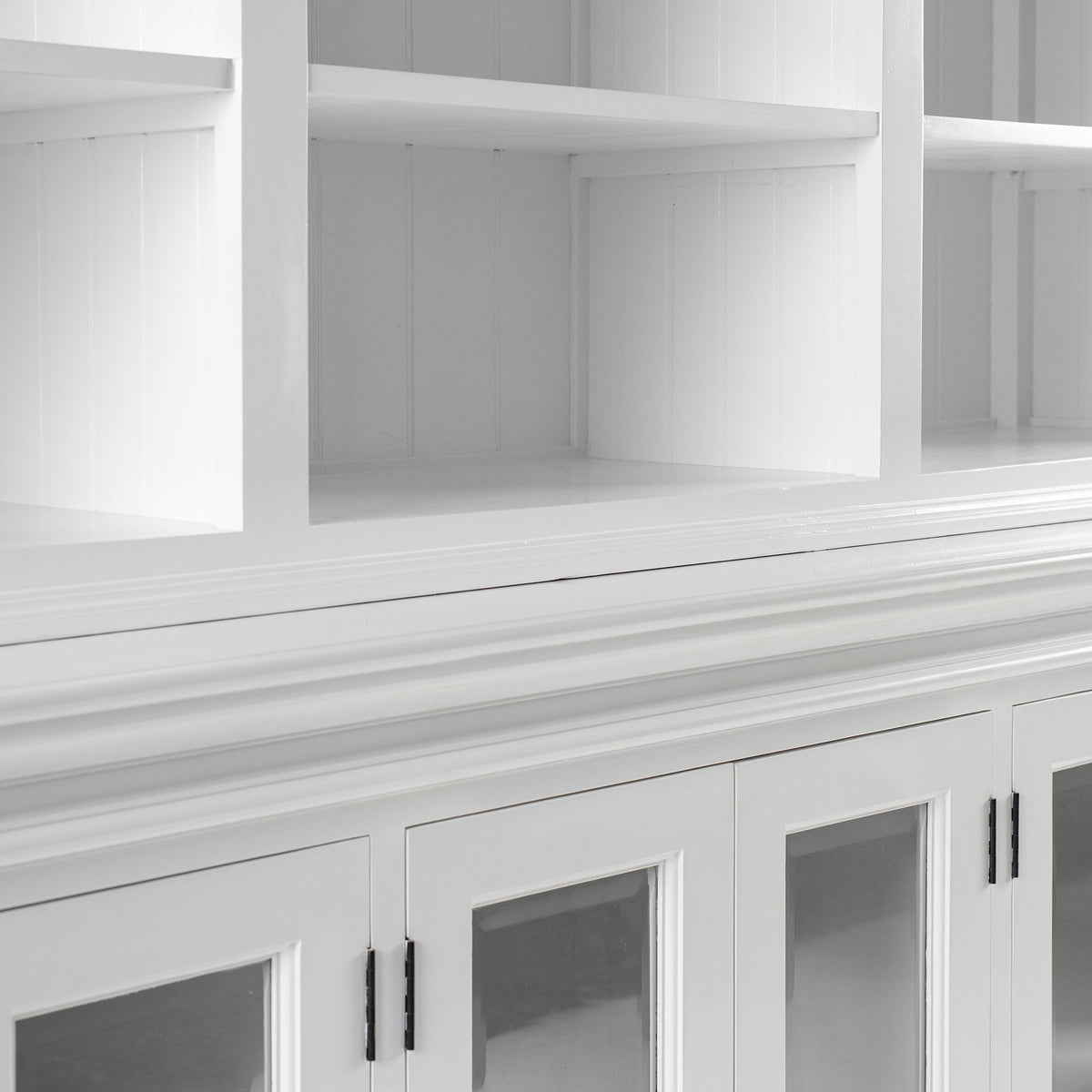 Halifax Hutch Unit with 6 Glass Doors - Photo lifestyle | Marcottestyle