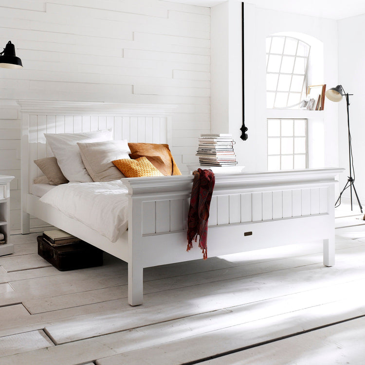Queen Size Bed - lifestyle | Marcottestyle