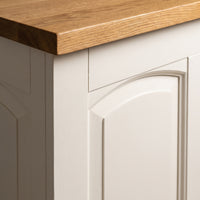 Bar Counter Langeais in white with oak top, close-up of the finish and construction, 300 x 80 x 115 cm