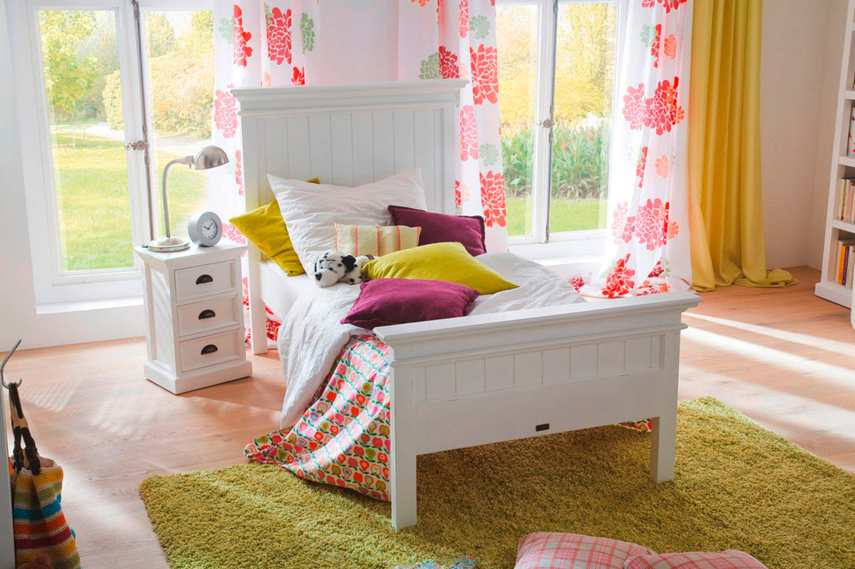 Halifax Storage Unit / Bedside Chest 3 Drawers - Blanc - lifestyle | Marcottestyle