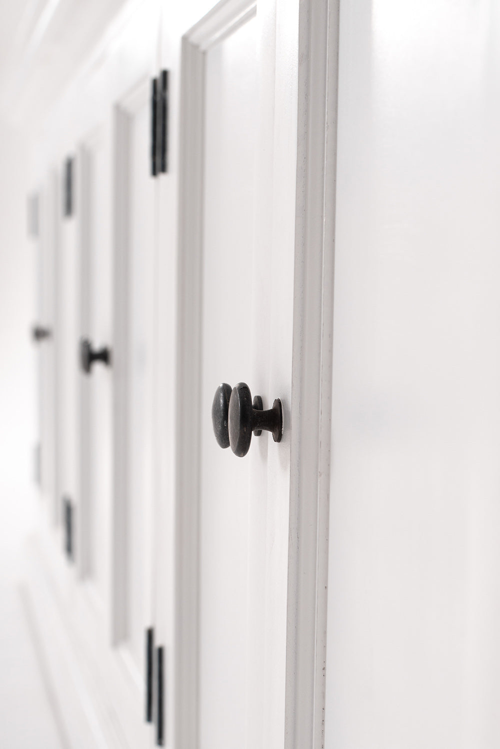 Halifax Large Hutch Bookcase - White – lifestyle | Marcottestyle