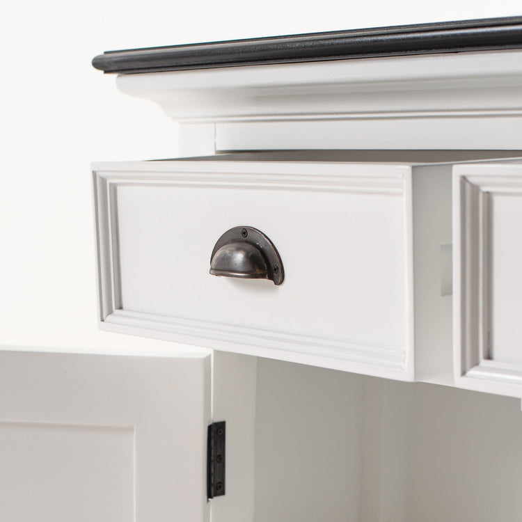 Halifax Contrast Buffet Console Table - Photo lifestyle | Marcottestyle
