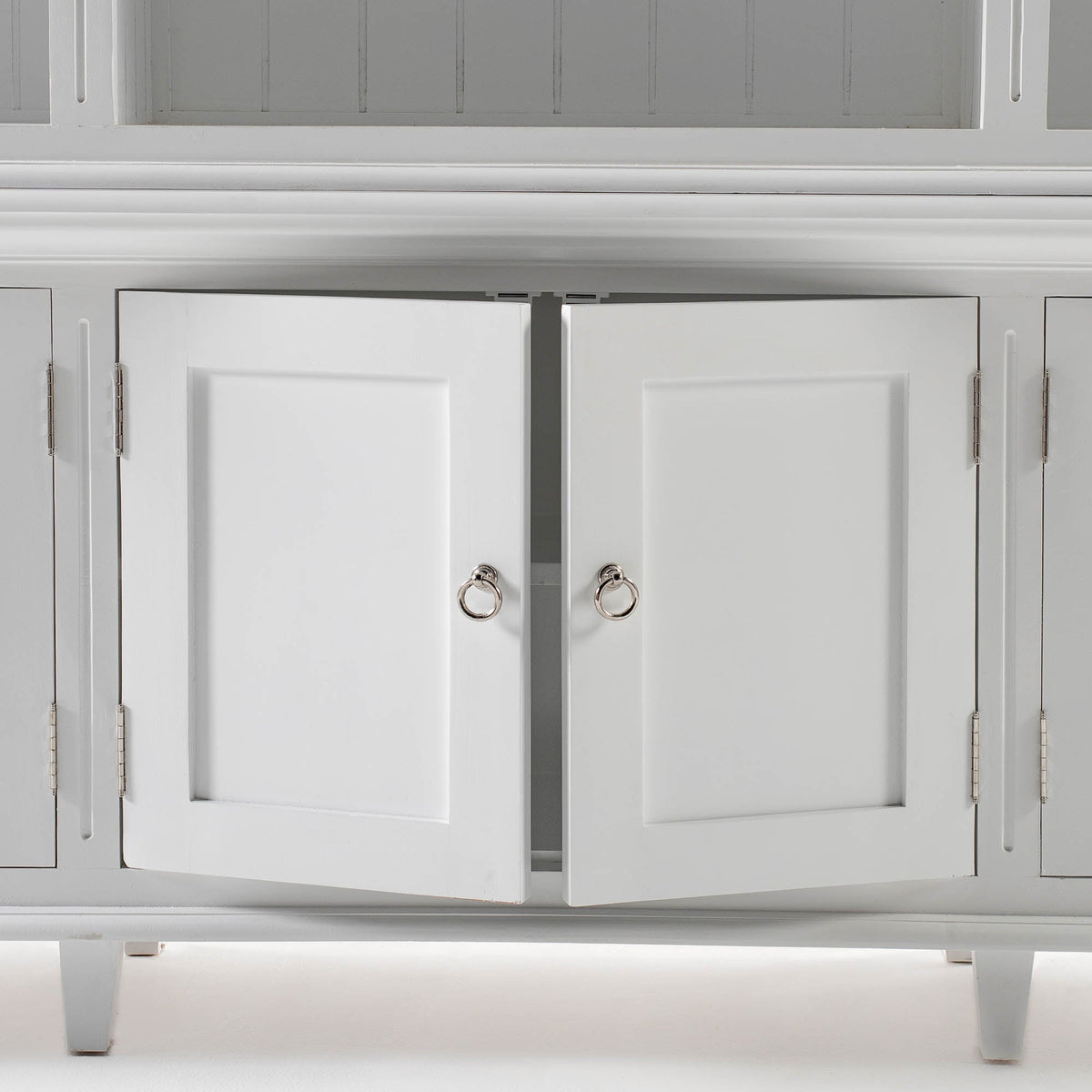 Skansen Triple-Bay Hutch Unit - Lifestyle View | Marcottestyle