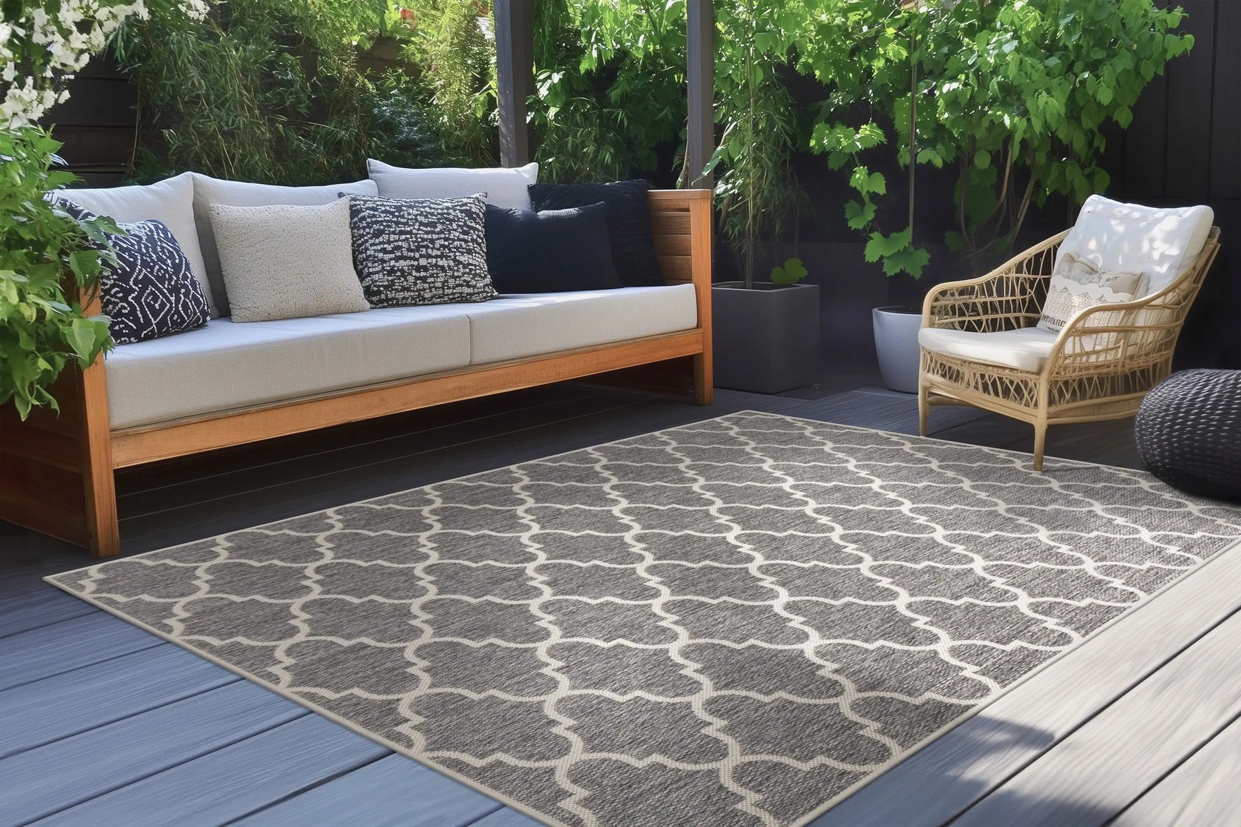 Outdoor Rug - Doria Silver