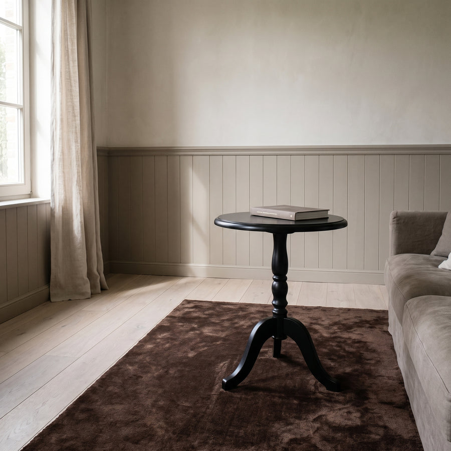 Coffee Table Margaux in black, in an interior, 60 x 60 x 78 cm
