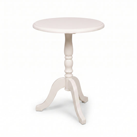Coffee Table Margaux in white, three-quarter view from the front left, 60 x 60 x 78 cm