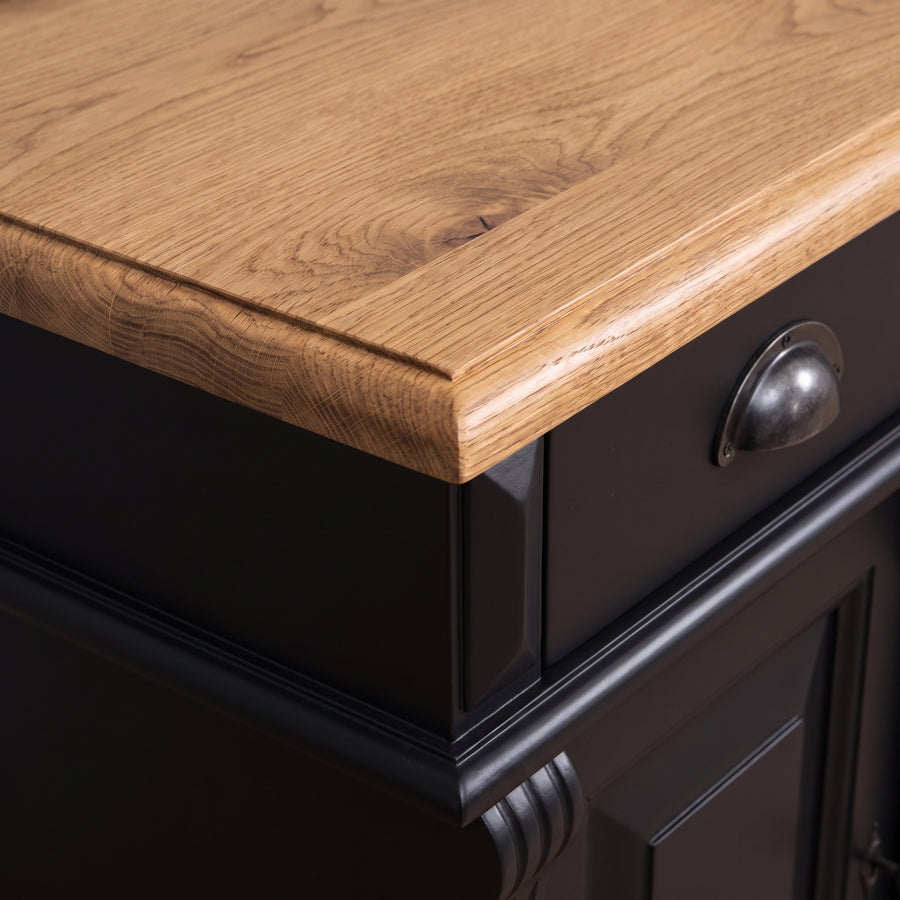 Desk Auxerre in black with oak top, close-up of the finish and construction, 140 x 70 x 78 cm