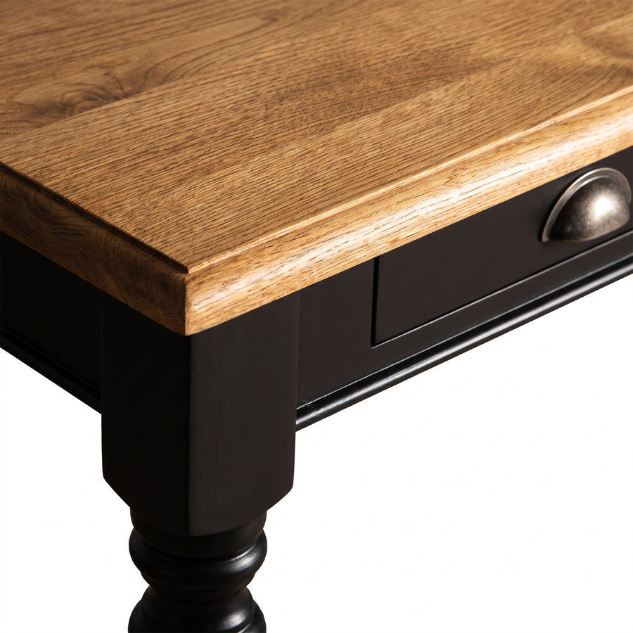 Dining Table Chablis in black with oak top, close-up of the finish and construction, 160 x 90 x 78 cm