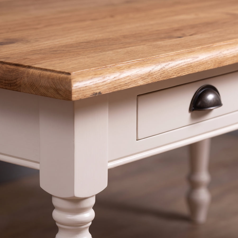 Dining Table Chablis in white with oak top, close-up of the finish and construction, 160 x 90 x 78 cm