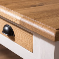 Dining Table Pommard in oak, close-up of the finish and construction, 180 x 90 x 78 cm