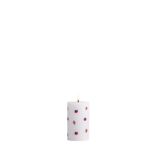 Norwegian Celebration Pillars W5,8 x H10,1cm | Marcottestyle