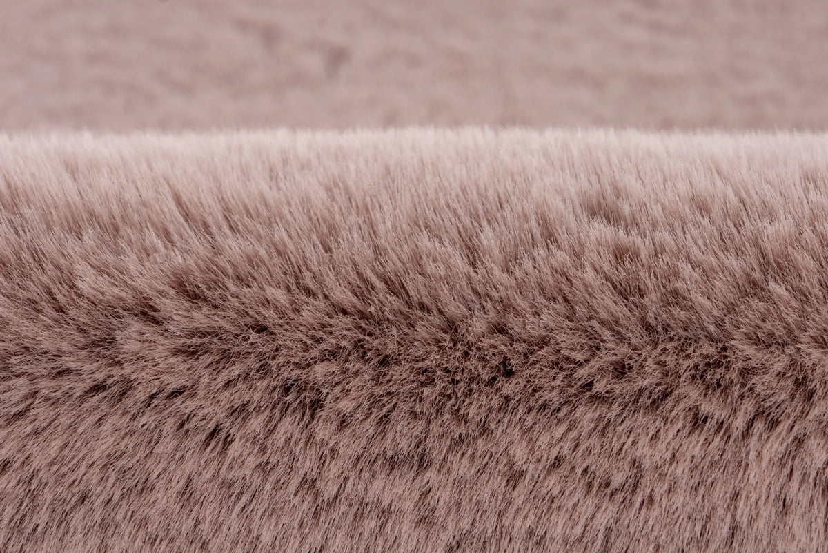 High-Pile Rug - Novara Powder Pink