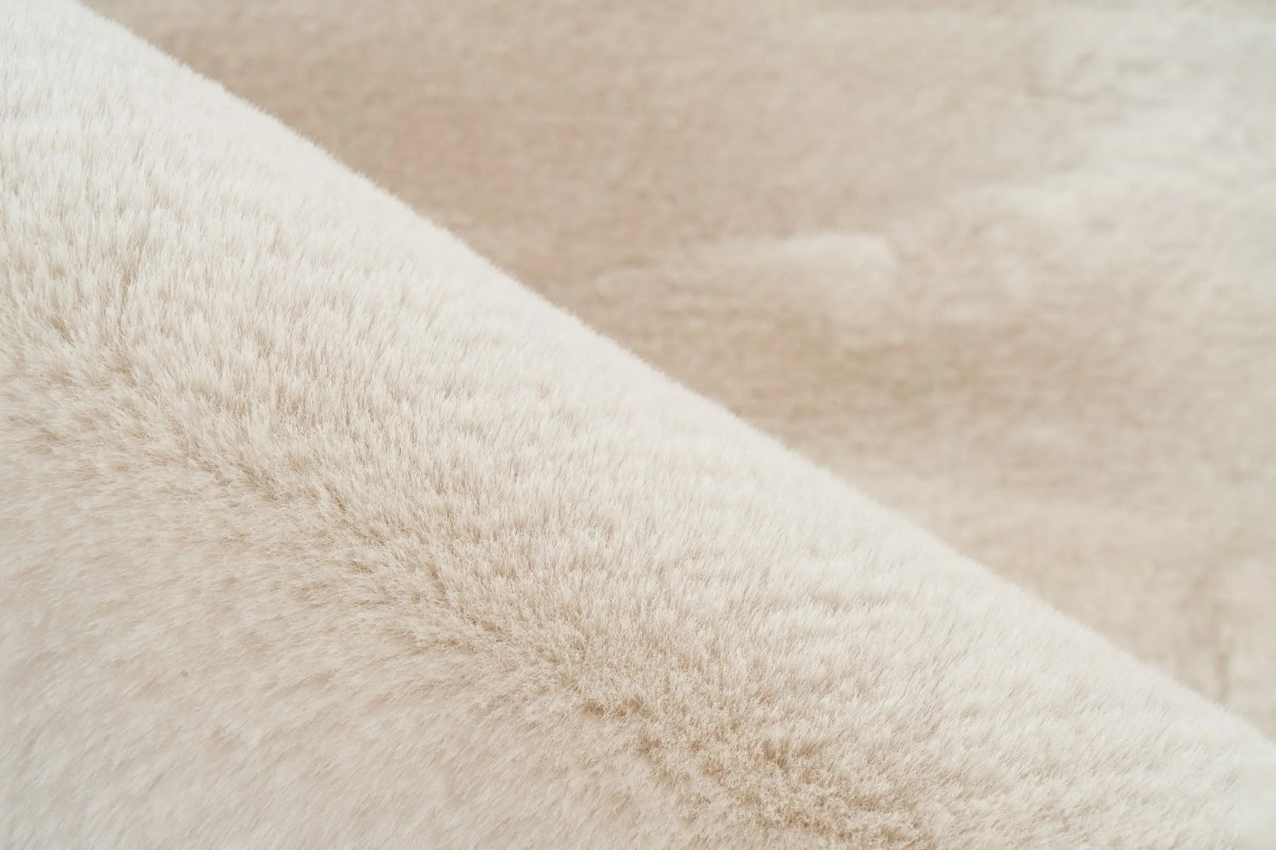 Organic Rug - Novara Cream Plain