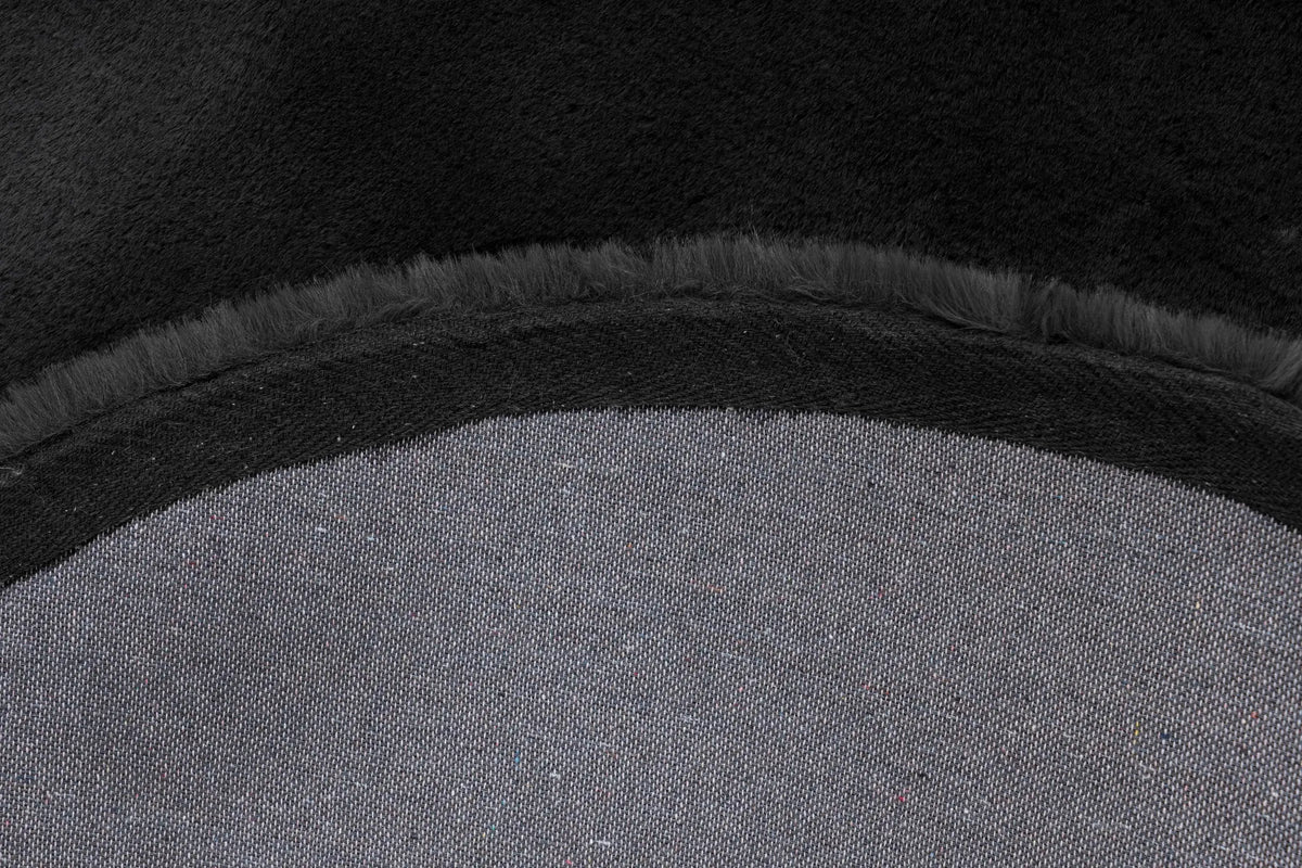 High-Pile Rug - Novara Black Plain