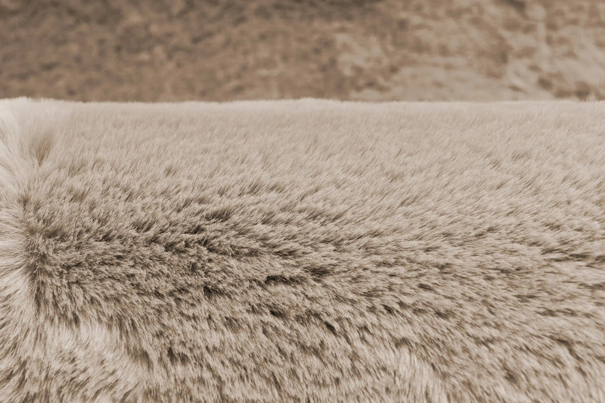 High-Pile Rug - Novara Light Taupe Plain