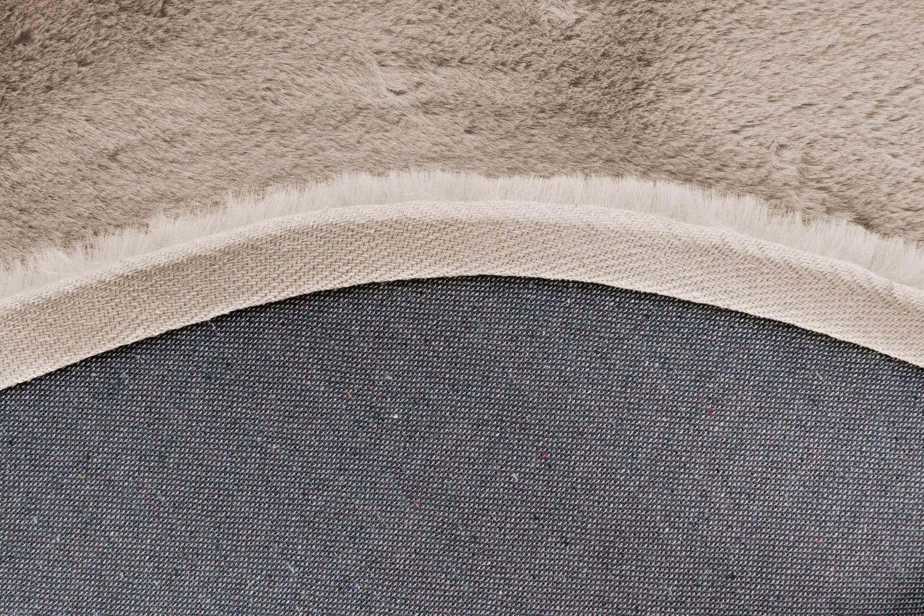 High-Pile Rug - Novara Light Taupe Plain