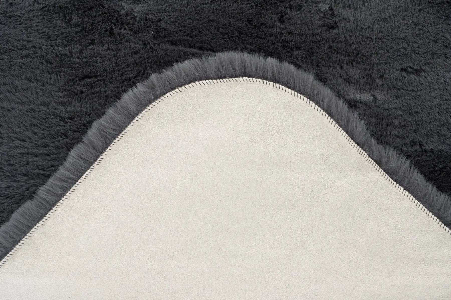 Organic Rug - Novara Anthracite