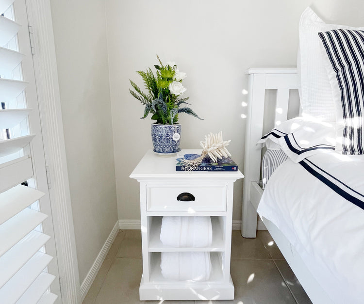 Halifax Side Table - Blanc | Marcottestyle