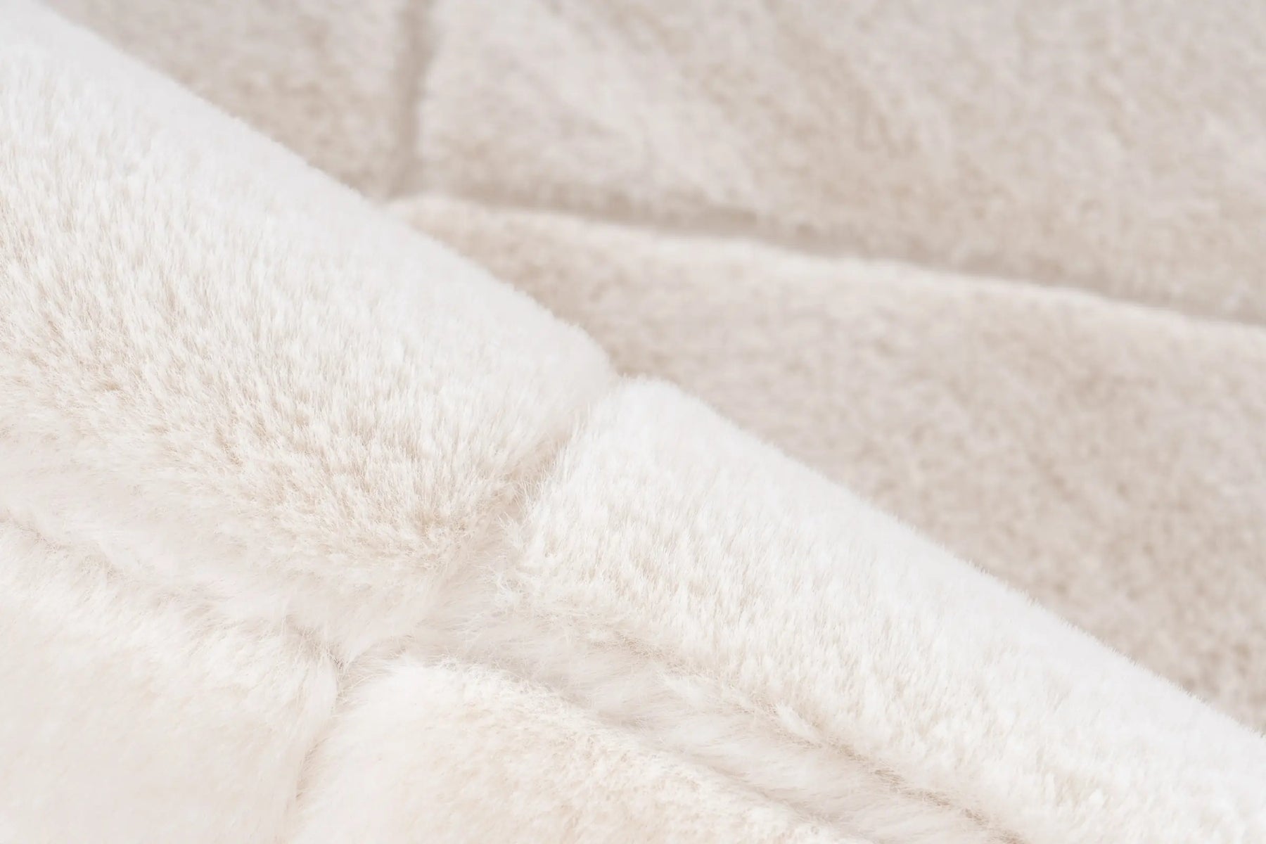 High-Pile Rug - Ortona Cream