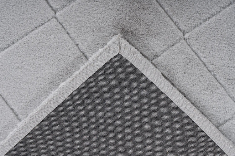 High-Pile Rug - Ortona Silver