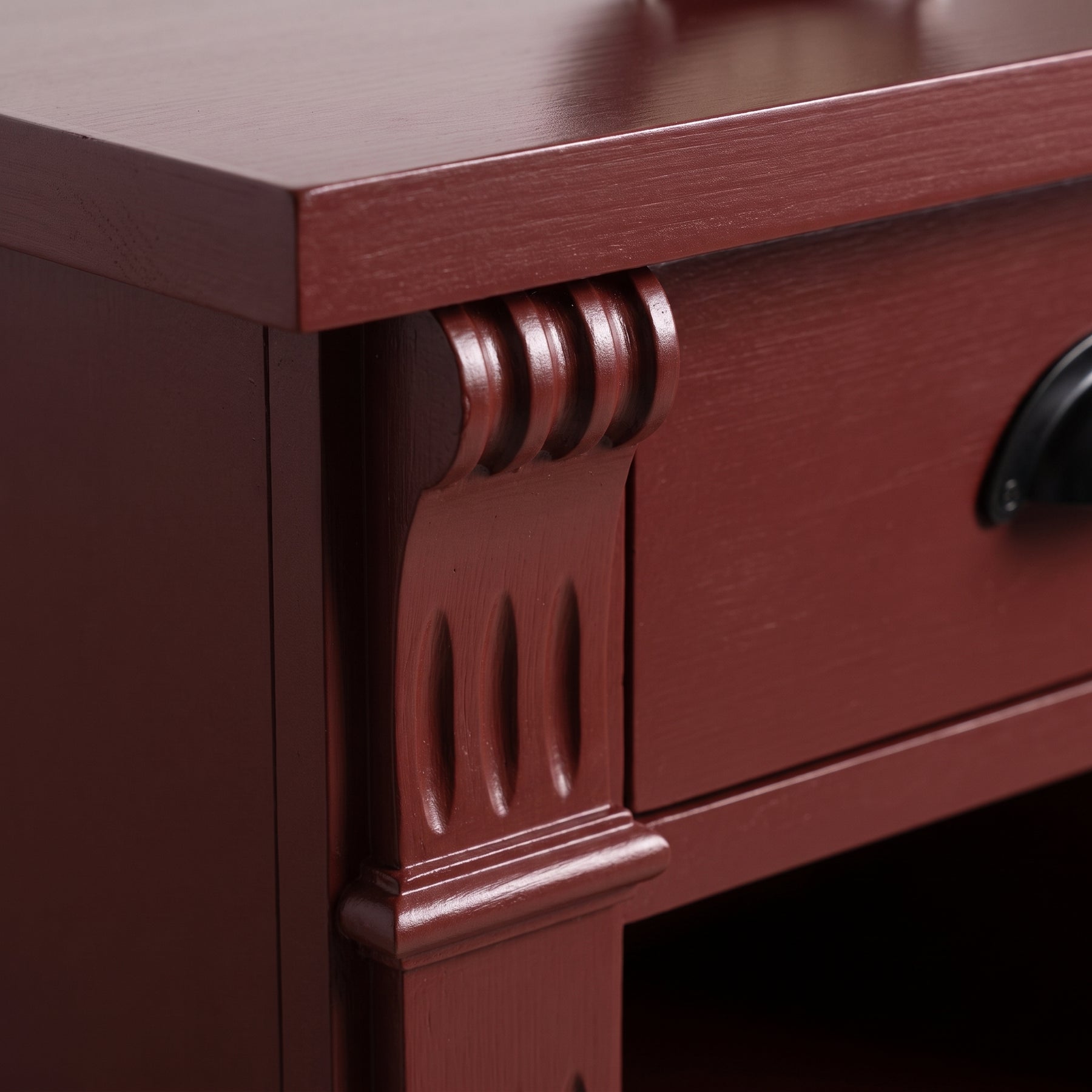 Nightstand Annecy in bordeaux, close-up of the finish and construction, 50 x 33 x 60 cm
