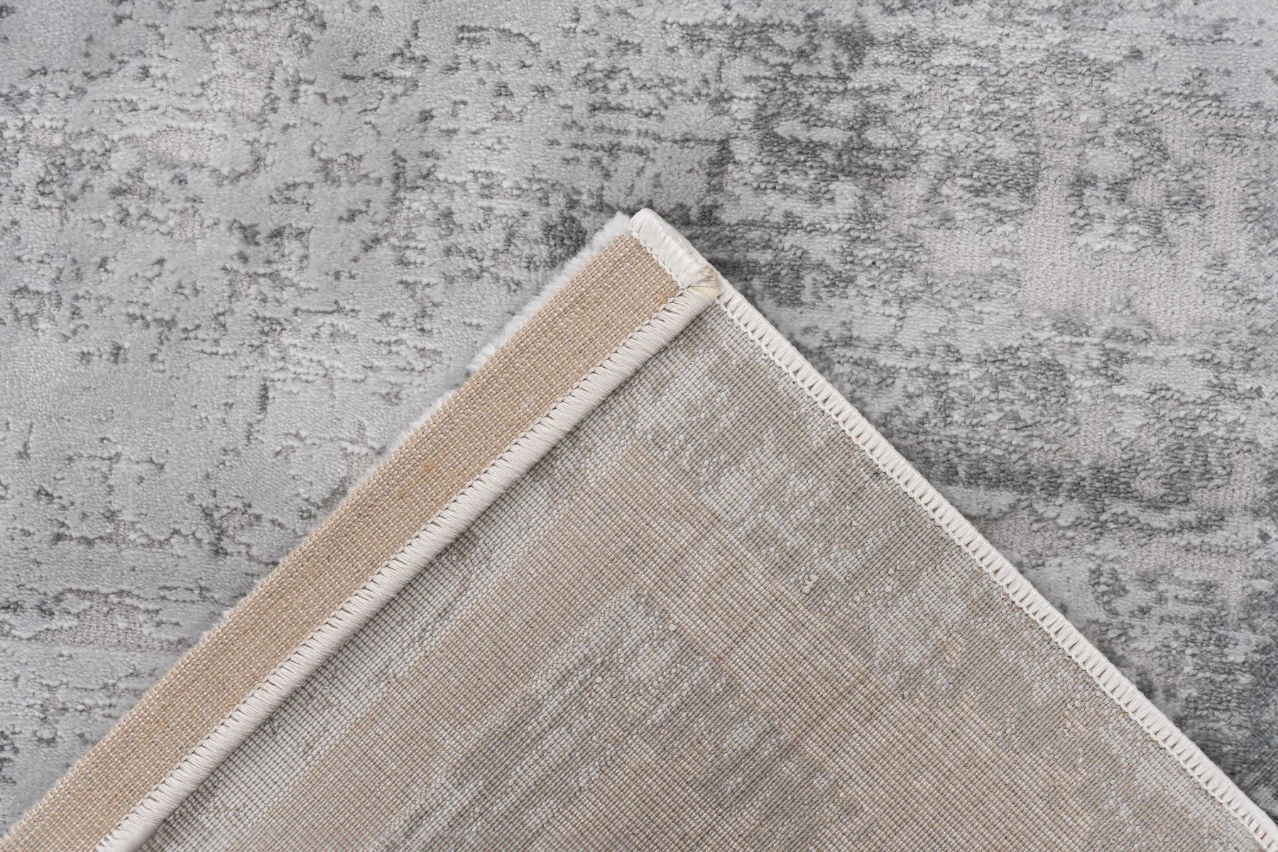 Low-Pile Rug - Alvora Silver