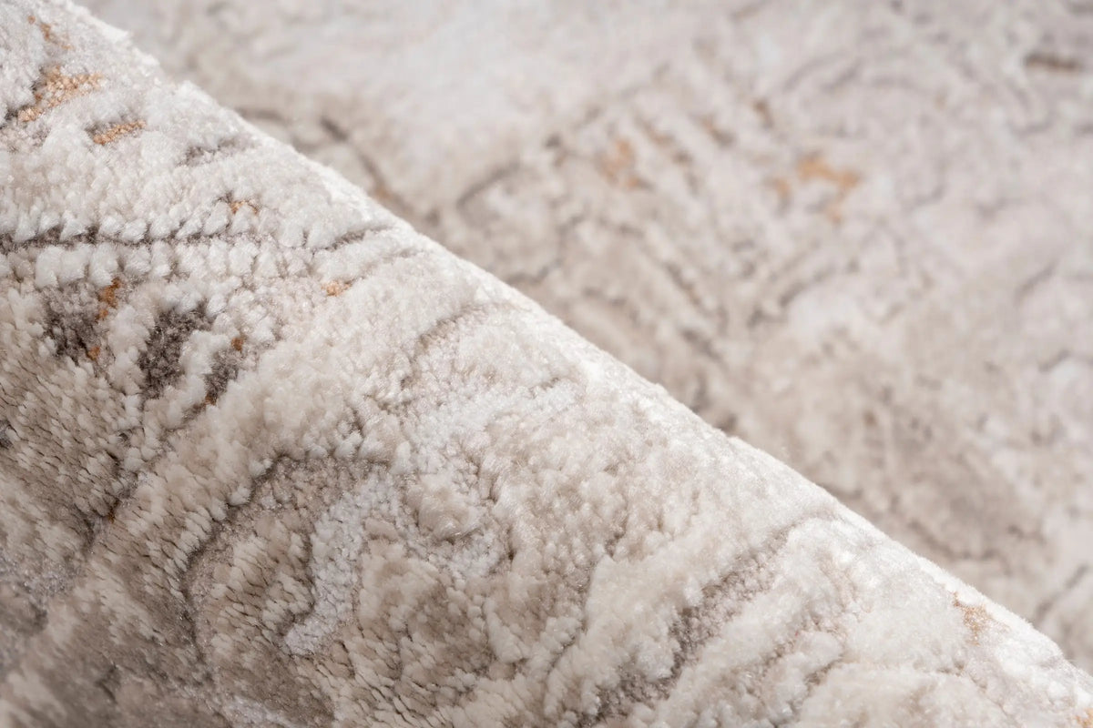 Low-Pile Rug - Alvora Taupe