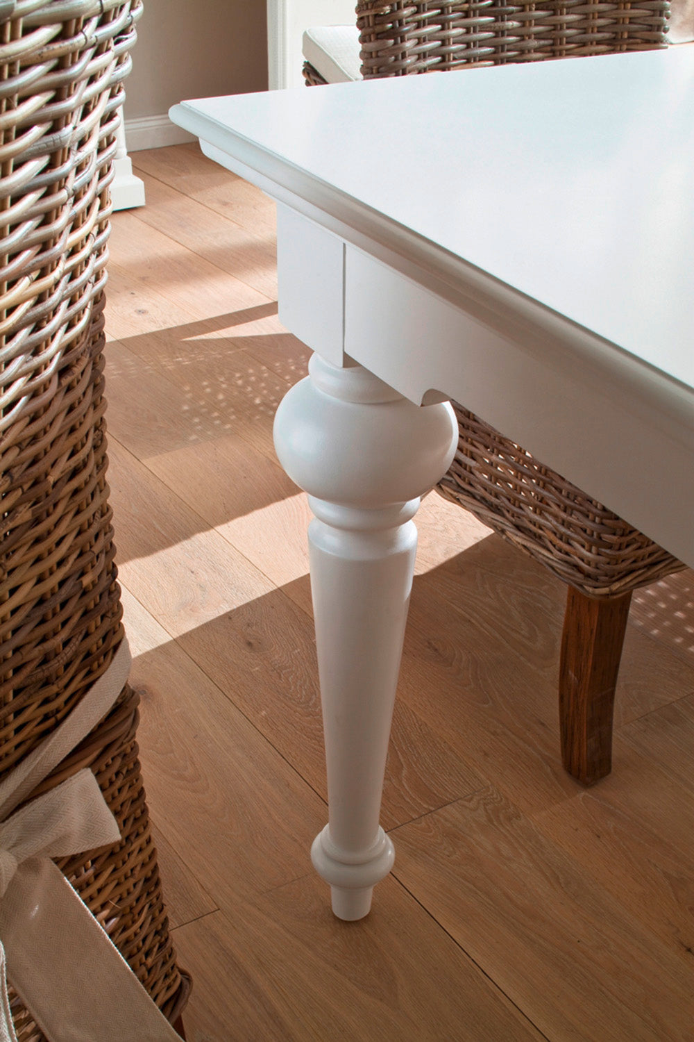 Provence Dining Table 180cm - Blanc - lifestyle | Marcottestyle
