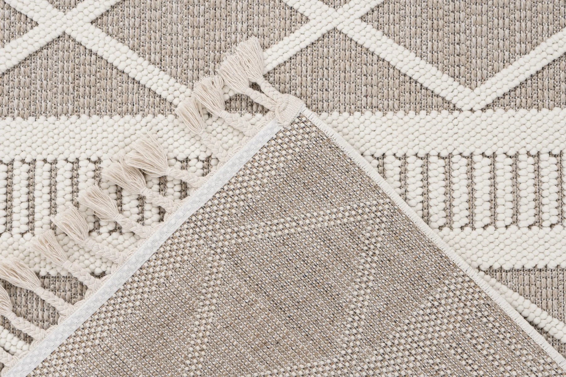 Low-Pile Rug - Helsa Beige