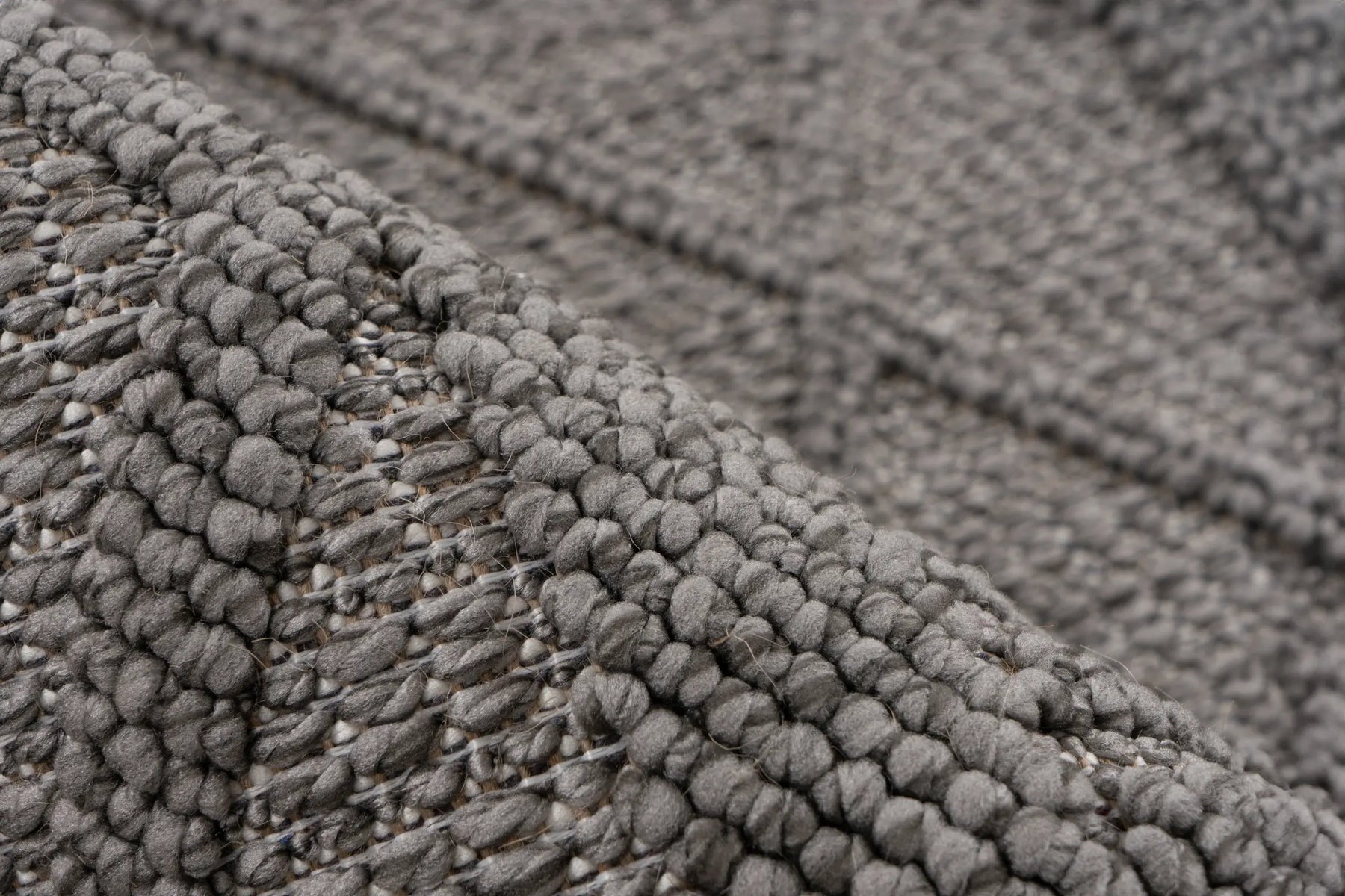 Low-Pile Rug - Helsa Grey