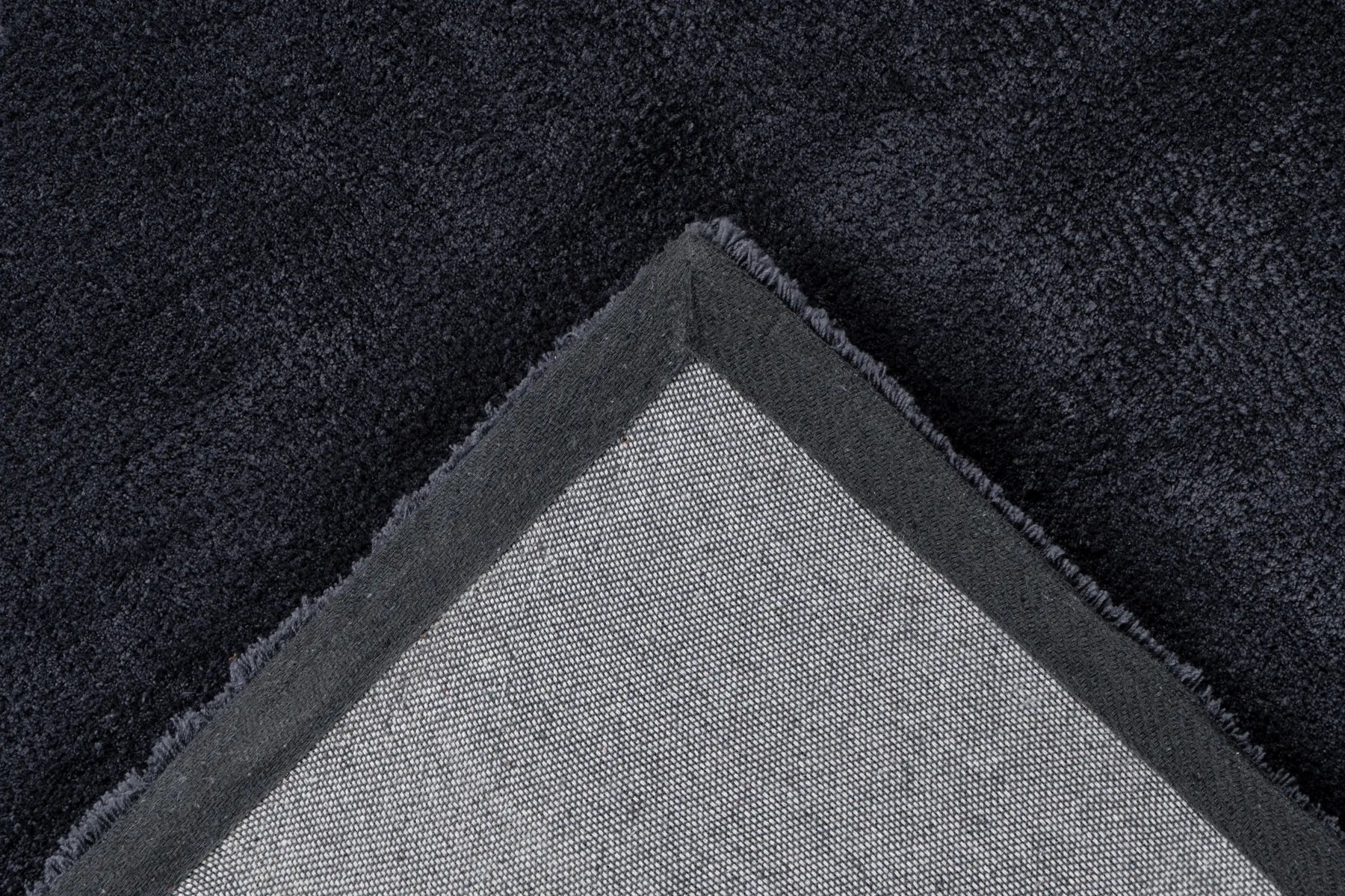 High-Pile Rug - Jurata Anthracite