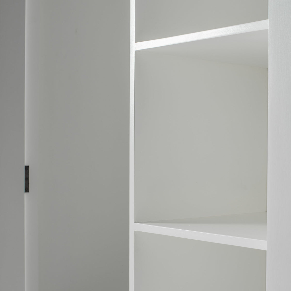 Halifax Wardrobe - Blanc - Photo lifestyle | Marcottestyle