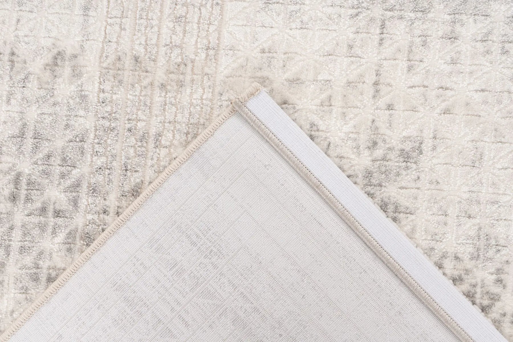 Low-Pile Rug - Estella Beige / Silver Diamonds 5