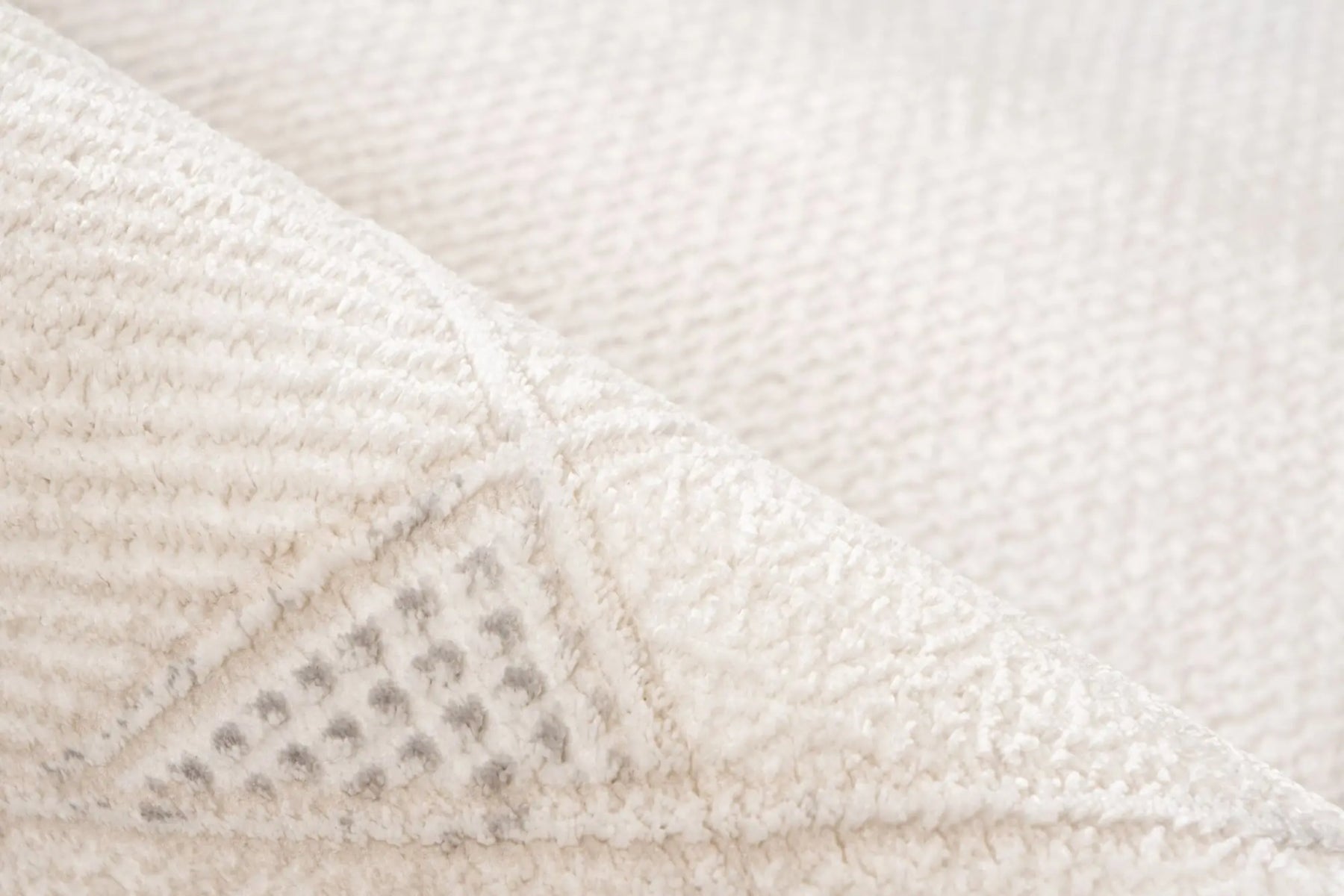 Low-Pile Rug - Estella Beige / Silver