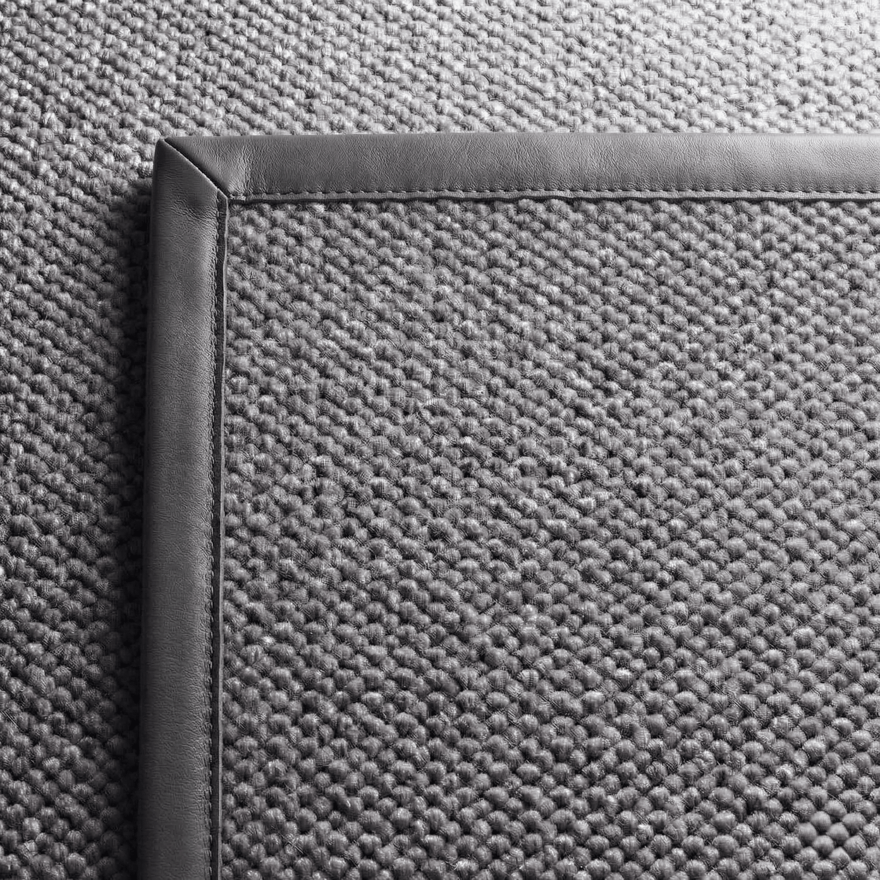 Dot from JAB Anstoetz in the desired size - Colors JAB: 3802/894 - Solid leather binding - Marcottestyle Shop