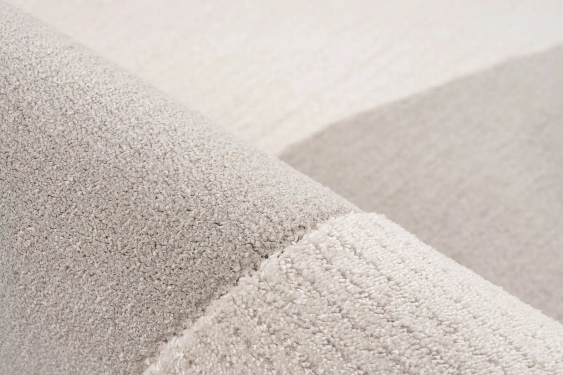 Organic Rug - Quintano Cream / Silver