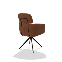 Silla de comedor Anita 6707 en Piel B912 (óxido), base giratoria en espresso, vista trasera en ángulo