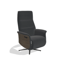 Recliner Atlas 6685 in Leather B900 (black), walnut wood side panels, black metal base, angled view